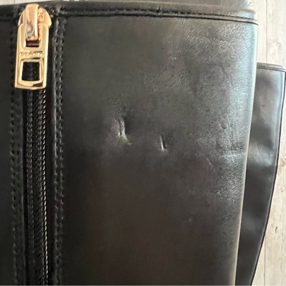 Coach Easton Tall Equestrian Black Leather Boots Gold Buckle Sophisticated 9 - Picture 8 of 10